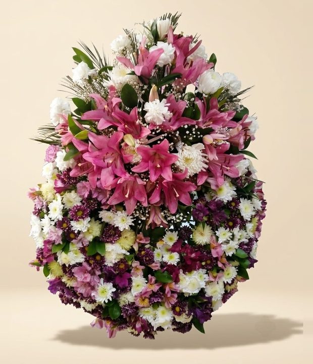 Corona rosa y blanca